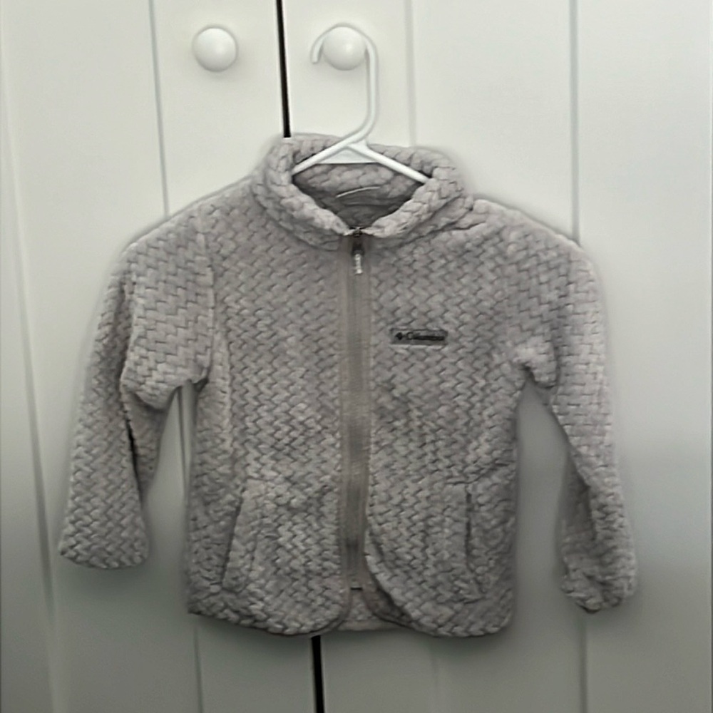 Very excellent used condition super soft Columbia fleece- size XS (6/6x)